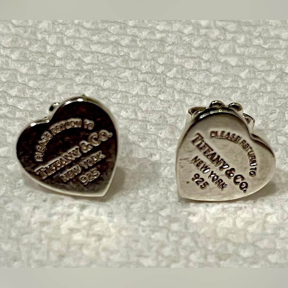 “Please return to Tiffany & Co” heart tag stud earrings, in silver, mini